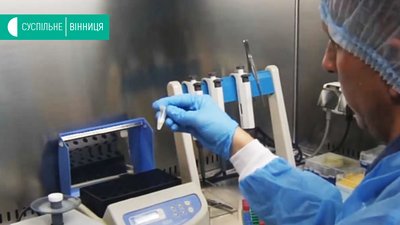 ПЛР-дослідження не підтвердило коронавірус у 93-річної бабусі зі Жмеринки
