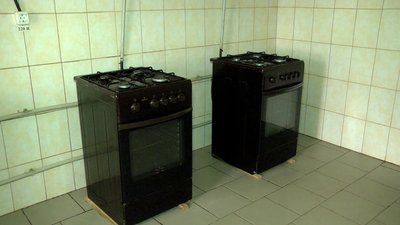 На Херсонщині жінці, яка 3 роки прожила на залізничному вокзалі, дали кімнату в соціальному центрі На Херсонщині жінці, яка 3 роки прожила на залізничному вокзалі, дали кімнату в соціальному центрі