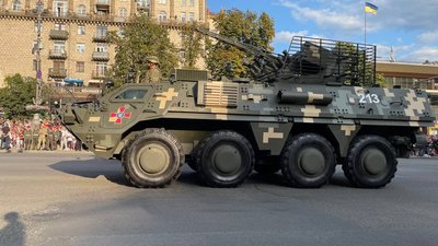 У Києві розпочалася фінальна репетиція військового параду. Як це відбувається У Києві розпочалася фінальна репетиція військового параду. Як це відбувається