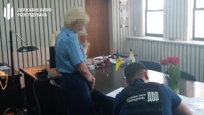 Посадовицю Одеської митниці підозрюють у причетності до контрабанди на 7 млн грн Посадовицю Одеської митниці підозрюють у причетності до контрабанди на 7 млн грн