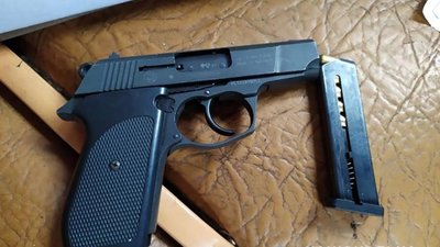 На Чернігівщині затримали підозрюваних у нападах на самотніх пенсіонерів