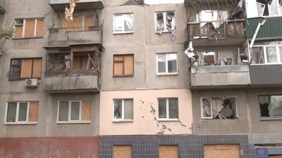 Будинок п’ятиповерхівка обстріли ремонт Слов’янськ Донецька область Будинок п’ятиповерхівка обстріли ремонт Слов’янськ Донецька область