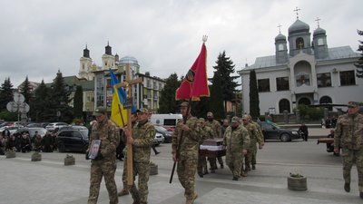 Похорон військового Дениса Каразія, Кременець, 25 квітня 2024 Похорон військового Дениса Каразія, Кременець, 25 квітня 2024