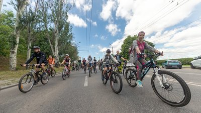 «Велодень» у Дніпрі зібрав близько трьох тисяч учасників «Велодень» у Дніпрі зібрав близько трьох тисяч учасників