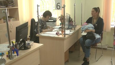 Допомога на проживання для внутрішньопереміщених осіб. Чому затримують на Хмельниччині та коли обіцяють виплатити
