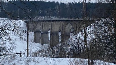 На Житомирщині юнак посварився з дівчиною і у морозну ніч опинився у річці