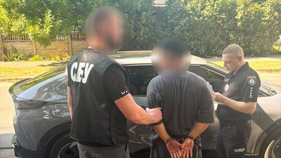 Військовослужбовця з Миколаєві підозрюють у хабарництві
