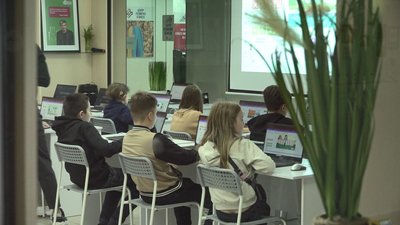 Безкоштовні курси з програмування для дітей тривають у Черкасах Безкоштовні курси з програмування для дітей тривають у Черкасах