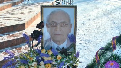 У Хмельницькому попрощалися із тележурналістом Євгеном Семенюком