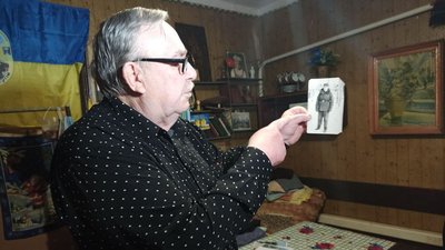 “Сім років, відколи загинув син, втратив сенс життя”. Батько спецпризначенця Сергія Сєнчева “Сім років, відколи загинув син, втратив сенс життя”. Батько спецпризначенця Сергія Сєнчева