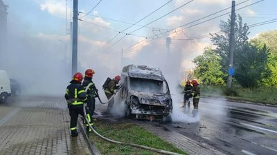 Автомобіль, ДСНС, рятувальники