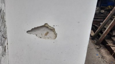 У селі Біловоди на Сумщині армія РФ обстріляла цивільні об’єкти У селі Біловоди на Сумщині армія РФ обстріляла цивільні об’єкти