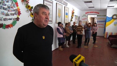 У Довбиській спеціальній школі-інтернаті на Житомирщині працівникам боргують зарплату У Довбиській спеціальній школі-інтернаті на Житомирщині працівникам боргують зарплату