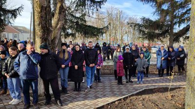 Оборонцю з Вінниччини відкрили меморіальну дошку
