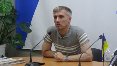 Олег Михайлик, самовисуванець Олег Михайлик, самовисуванець
