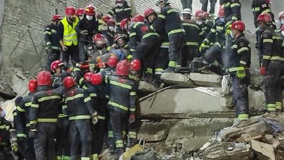 Обвалення будинку в Батумі: обвинувачені відмовилися визнати провину