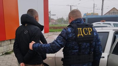На Тернопільщині правоохоронці затримали групу осіб, які викрадали вантажі