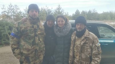 Олександр Левчук з дітьми Олександр Левчук з дітьми