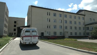 Боліло горло: після лікування вдома на Харківщині помер 12-річний хлопчик