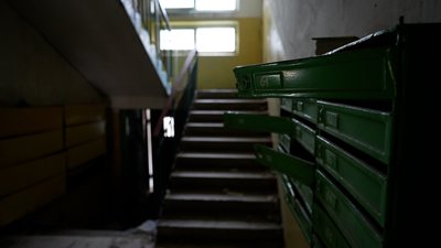 ФАБ-500 з неба: бомбардування вулиці Чорновола у Чернігові. РЕПОРТАЖ ФАБ-500 з неба: бомбардування вулиці Чорновола у Чернігові. РЕПОРТАЖ