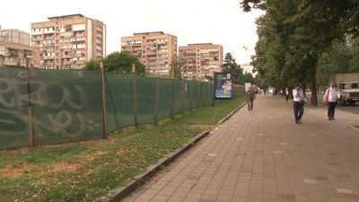 У черкаському сквері "Юність" триває реконструкція У черкаському сквері "Юність" триває реконструкція