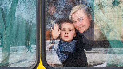 "Другий день намагалися виїхати" — третій день евакуації з Сум "Другий день намагалися виїхати" — третій день евакуації з Сум