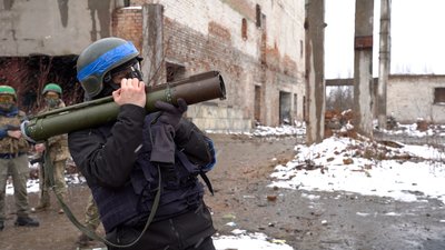На Вінниччині провели тактичні навчання для журналістів На Вінниччині провели тактичні навчання для журналістів
