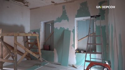 У Скадовську на Херсонщині молодь зводить громаський центр для міста У Скадовську на Херсонщині молодь зводить громаський центр для міста