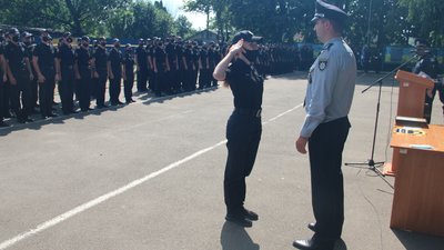У Житомирі дипломи про завершення навчання вручили 116 поліцейським