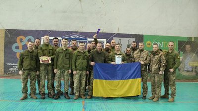У Сумах відбувся турнір з футзалу до дня ЗСУ У Сумах відбувся турнір з футзалу до дня ЗСУ