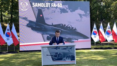 Польща підписала угоду з Південною Кореєю про купівлю зброї — PAP Польща підписала угоду з Південною Кореєю про купівлю зброї — PAP