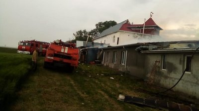 На Тернопільщині горів готельно-розважальний комплекс