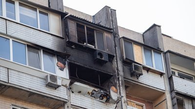Термомодернізація у будинку, який обстріляли російські війська: Київ хоче залучити міжнародних партнерів Термомодернізація у будинку, який обстріляли російські війська: Київ хоче залучити міжнародних партнерів
