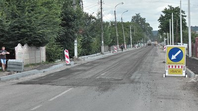 Турецька компанія за власні гроші ремонтує дорогу на Прикарпатті