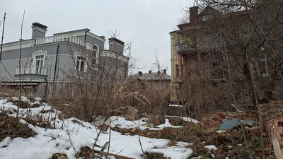 Сквер, Франківськ, вулиця Чорновола, УПЦ МП
