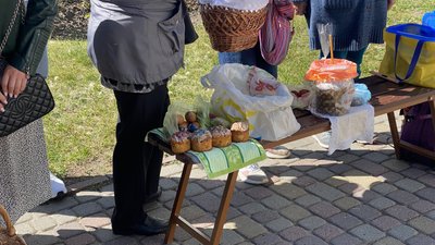 В Полтаві розпочали освячення великодніх кошиків В Полтаві розпочали освячення великодніх кошиків