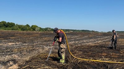 На Черкащині сьому добу гасять торф'яники