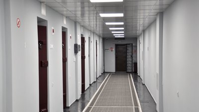 Поліпшення умов: у Черкасах ізолятор тимчасового тримання облаштували за європейськими стандартами Поліпшення умов: у Черкасах ізолятор тимчасового тримання облаштували за європейськими стандартами
