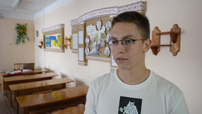 Сім медалістів. У Миколаївському ліцеї без урочистостей завершили навчальний рік Сім медалістів. У Миколаївському ліцеї без урочистостей завершили навчальний рік