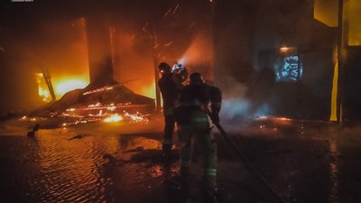 Армія РФ двічі за ніч обстріляла ракетами Покровськ Армія РФ двічі за ніч обстріляла ракетами Покровськ