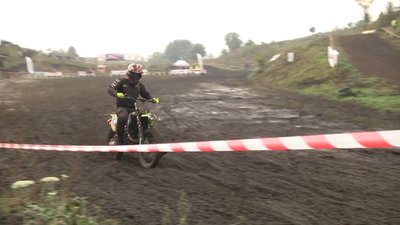 На Житомирщині 128 спортсменів долучилися до всеукраїнських змагань з мотокросу На Житомирщині 128 спортсменів долучилися до всеукраїнських змагань з мотокросу