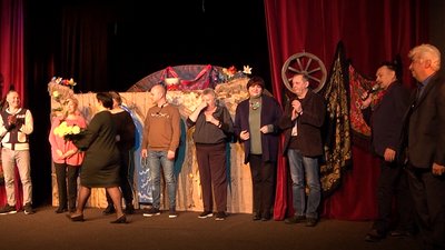"Чарівна скрипка" ромської спільноти: у Херсоні відбулась прем'єра нової вистави "Чарівна скрипка" ромської спільноти: у Херсоні відбулась прем'єра нової вистави