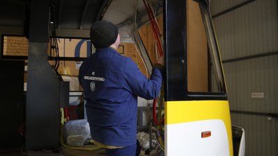 Як в Одесі збирають третій трамвай "Одесій макс" Як в Одесі збирають третій трамвай "Одесій макс"