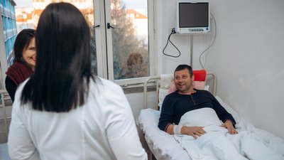 Як у Франківську лікують пацієнта з рідкісним захворюванням — синдромом Гієна-Барре Як у Франківську лікують пацієнта з рідкісним захворюванням — синдромом Гієна-Барре