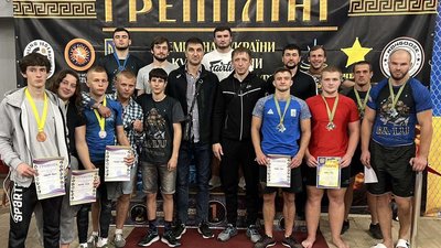 Сумчани розпочали виступ на чемпіонаті України з греплінгу та отримали призові місця Сумчани розпочали виступ на чемпіонаті України з греплінгу та отримали призові місця