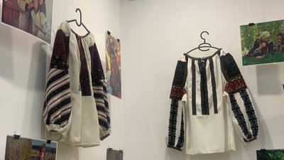 Світлини і вишиванки Уляни Перхалюк Світлини і вишиванки Уляни Перхалюк