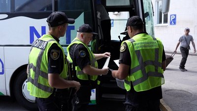 На Кіровоградщині перевіряють пасажирські автобуси