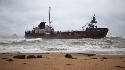Аварія танкера: забруднення води нафтопродуктами більше за норму у 53 рази