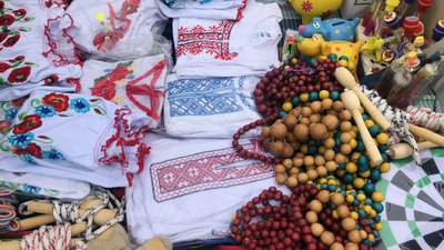 Фестиваль повітряних зміїв провели на території міжнародного аеропорту "Ужгород" Фестиваль повітряних зміїв провели на території міжнародного аеропорту "Ужгород"