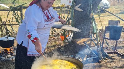 Гастрофестиваль, білий борщ, українська кухня, автентичні страви